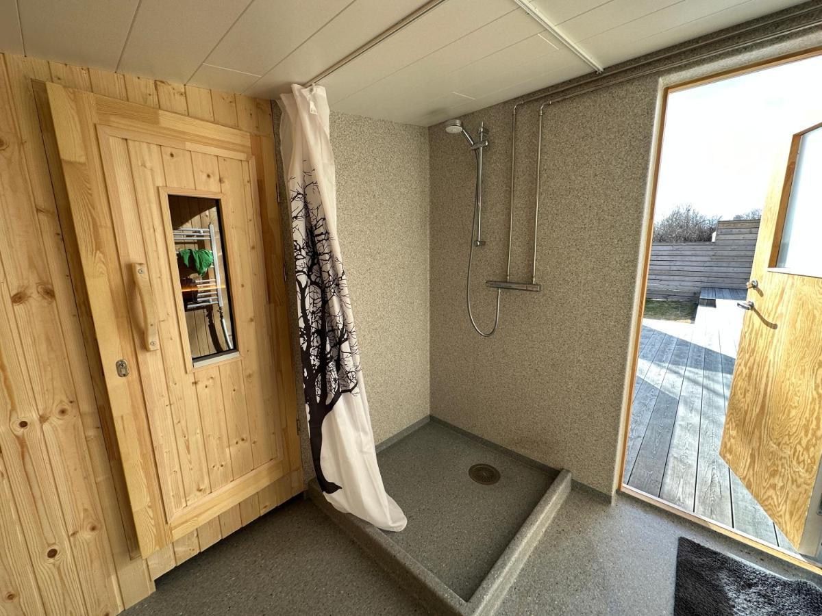 Holiday home Modern Family Friendly House Centrally Located In