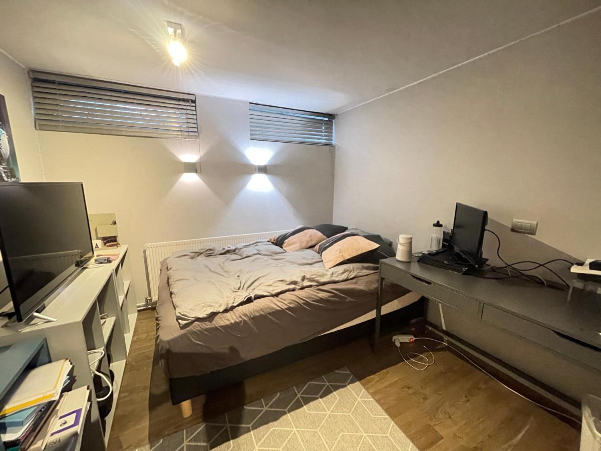Holiday home Modern Family Friendly House Centrally Located In